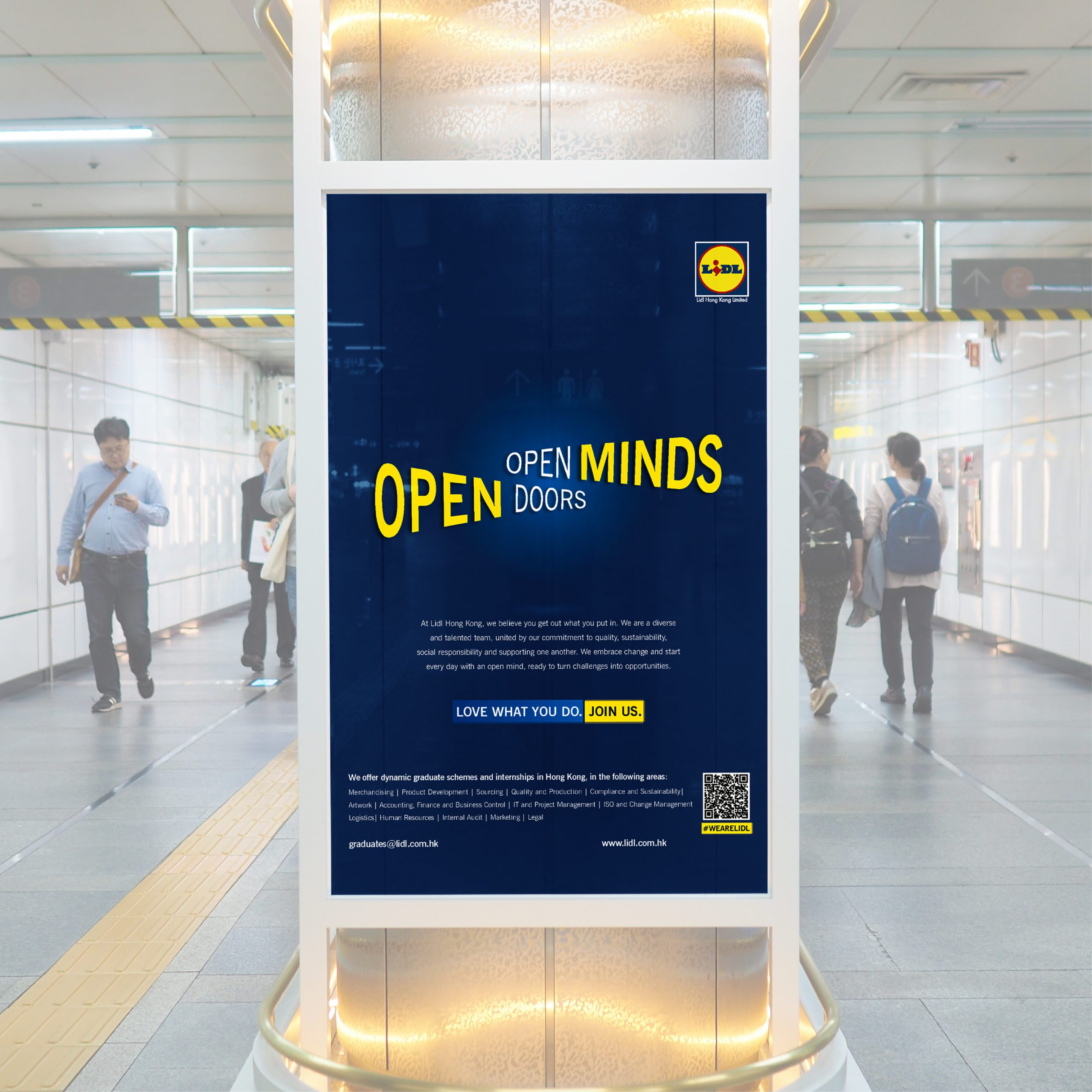 Lidl Hong Kong Marketing Campaign portrait advertisement in metro station